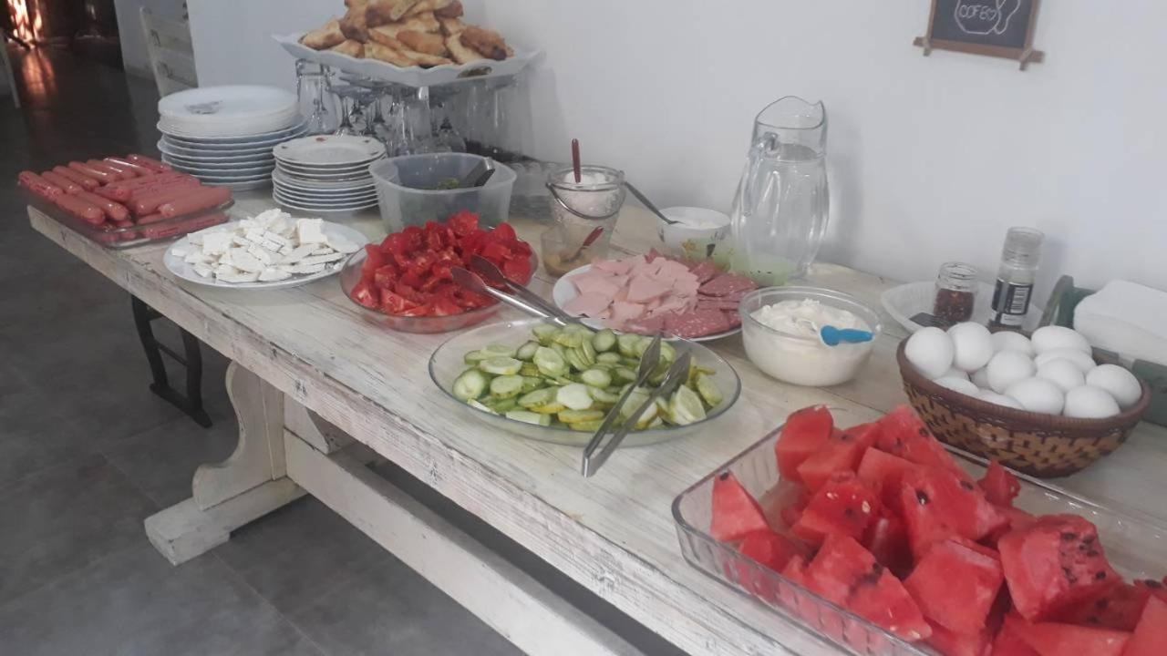 Merabi Guest House Makhinjauri Eksteriør billede